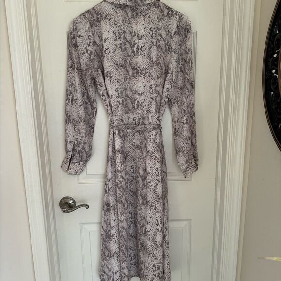 Pink animal print loft dress size 4 - Picture 3 of 3